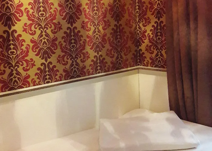 Hotel Goldene Spinne Viena